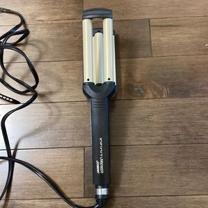 Infinity premier by Conair wave styler